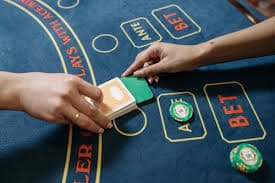 Filipino player joining a bingo round on happy play mobile app